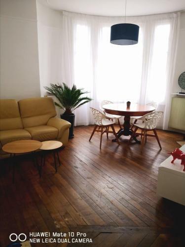 Apartamento Charmant Appartement Ancien