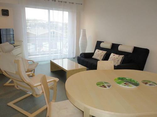 Snug Apartment In Rochefort With Balcony