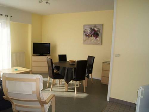 Lively Apartment In Rochefort With Balcony