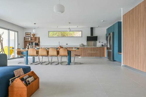 Villa Brune � 20mn De Cassis/aix/marseille