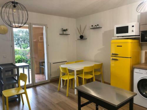 Maison De Vacances-vue Mer-piscine -tennis