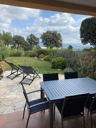 Maison De Vacances-vue Mer-piscine -tennis
