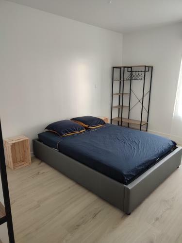 Apartamento T2 Avec Balcon Tout �quip� 300m March� Central