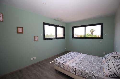 Maison 8 Personnes Proche De La Plage Et Des Commerces