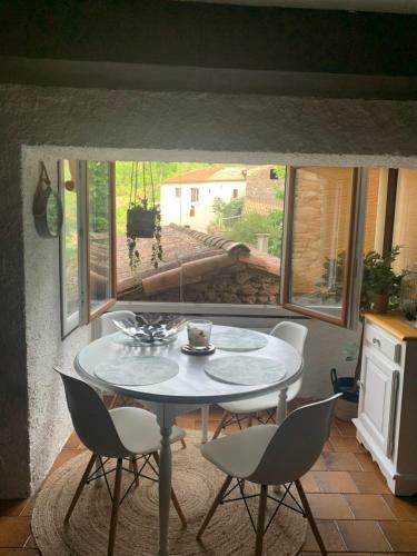 Jolie Petite Maison Chaleureuse