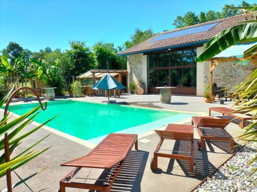 Gite Proche D'hossegor Et Capbreton Avec Piscine