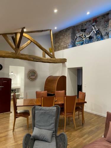 Apartamento Vintage A 10 Mn Du Puy Dufou