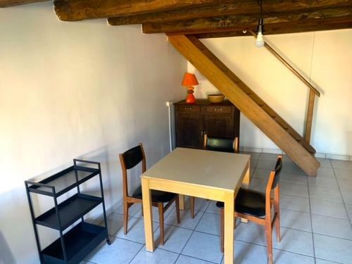 Petite Maison Lorraine Avec Chemin�e Et Jardin