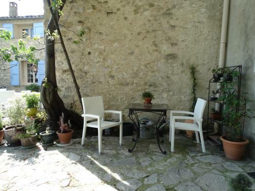 Hostal Le Clos Du Tilleul