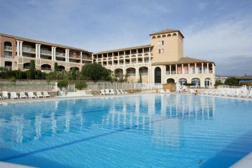 Nice Apartment With Balcony Near The Beaches