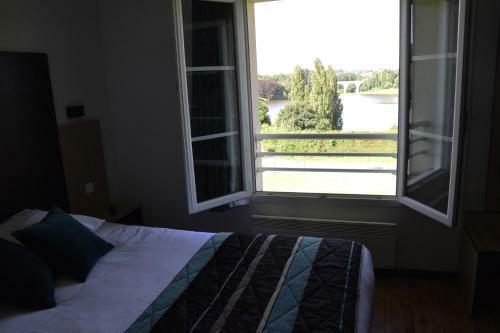 Hotel Brit H�tel Confort - La Tour Blanche