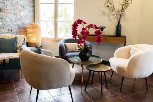 Hotel Brit H�tel Confort - La Tour Blanche