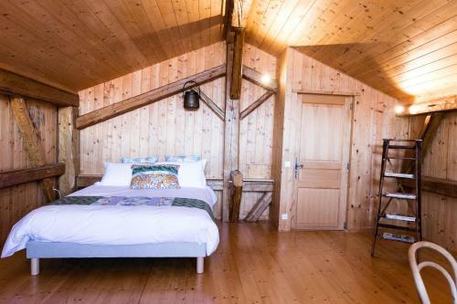 Chalet Familial Authentique Avec Jardin/chemin�e
