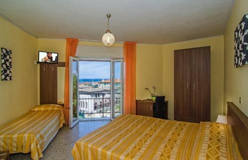 Hotel Montecarlo