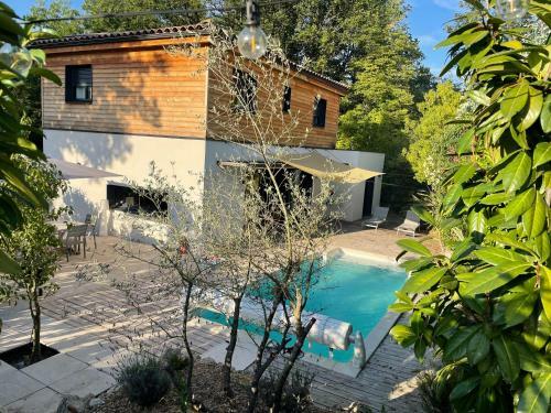 Villa Piscine Centre Valbonne / Proche Plages / Cannes