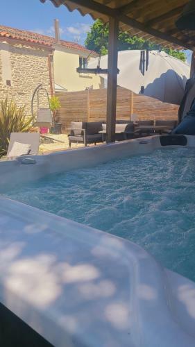 Magnifique Villa Avec Jaccuzi