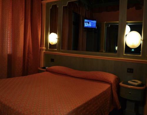 Hotel Motel 2