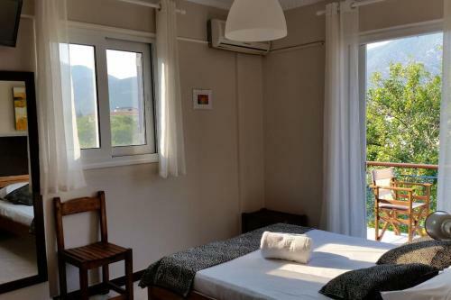 Hotel Nefeli Studios Nydri Main Road