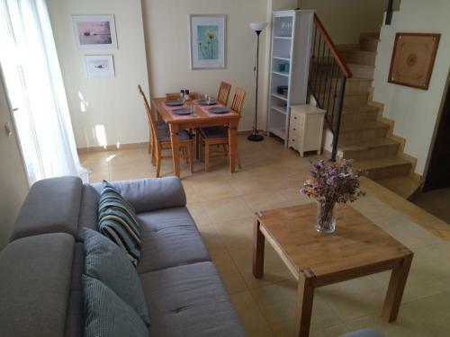 Casa Moderna - Pool, Patio, Free Wifi, Air Condition
