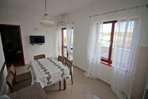 Apartments Simuni 66