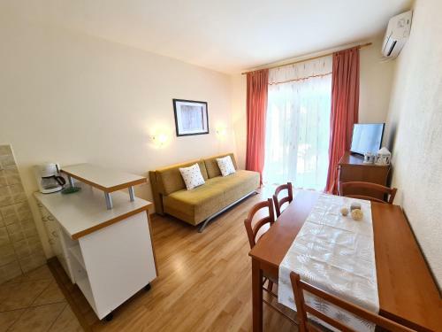 M&s Apartments