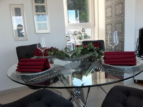 Apartment Anny On Two Floors With Sea View