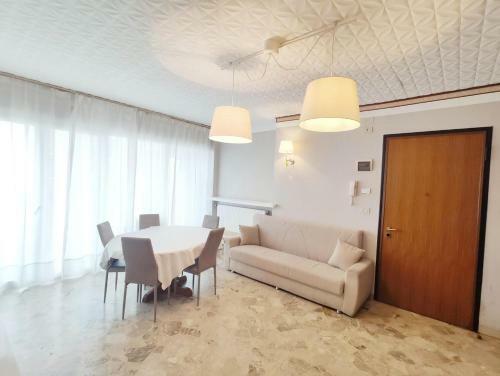 Apartamento Lcc - Centralissimo - 100 Mt Da Piazza Mazzini - 50 Mt Dal Mare