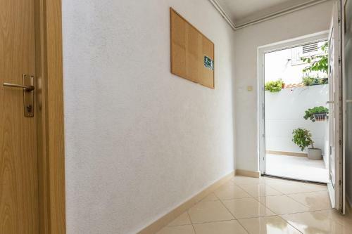 Apartmani Grmoja
