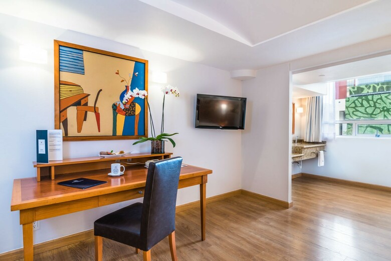 Hotel Eurostars Zona Rosa Suites