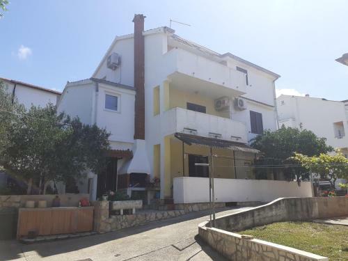 Apartmani Karuza