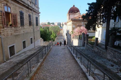 Hostal Lavender - City Room With Free Parking