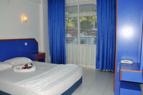 Dilhan Hotel