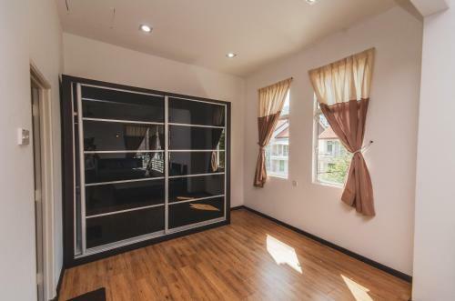 Luxury Bungalow Bbq 25pax ?????? Georgetown 5500sf
