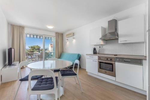 Apartments Selce