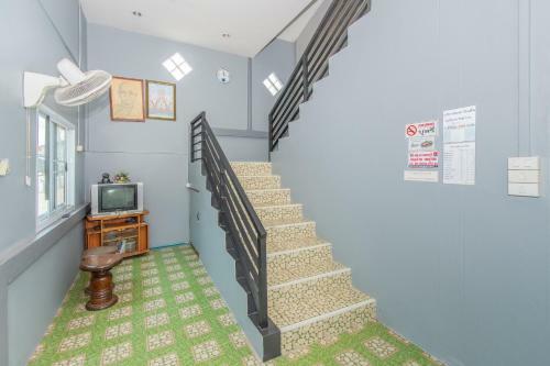 Hotel Oyo 650 At Night Pranburi