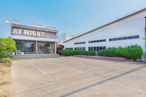 Hotel Oyo 650 At Night Pranburi
