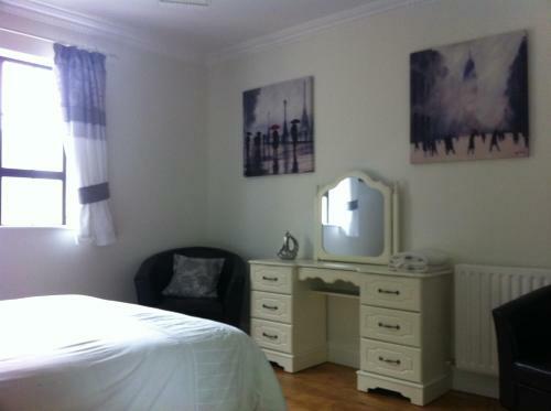 Pearse Road Bed & Breakfast
