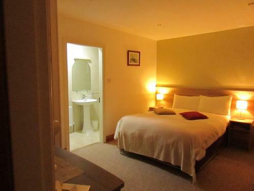 Hostal Watersedge Seaviews