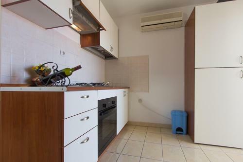 Apartamentos Brodarica Penthouse 4+2, Sea View