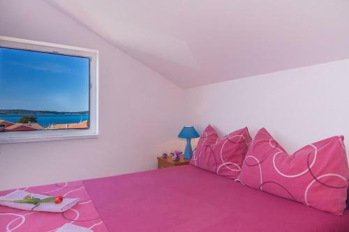 Apartamentos Brodarica Penthouse 4+2, Sea View