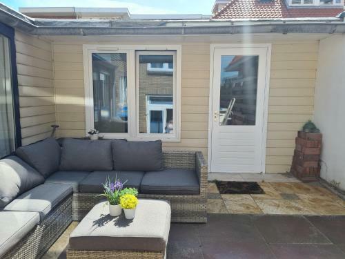 Hostal Evy's Garden House