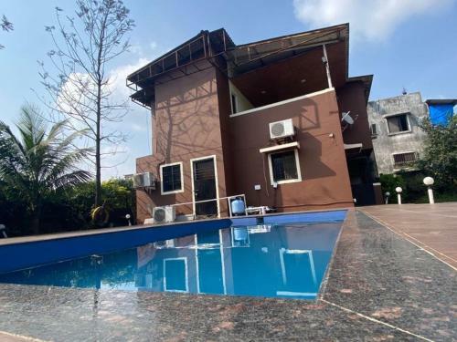 Hotel Felicity Stays-bluebell Corner