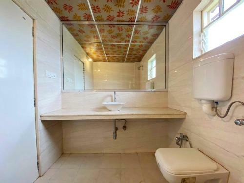 Hotel Felicity Stays-bluebell Corner