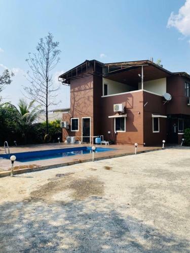 Hotel Felicity Stays-bluebell Corner