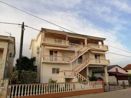 Apartments Brkovic