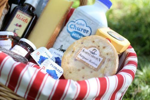 Bed & Breakfast Schlaf-fass Maienfeld