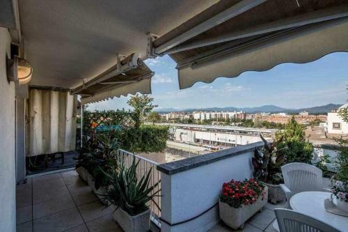 Apartamento �tico Con Gran Terraza En El Coraz�n De Girona