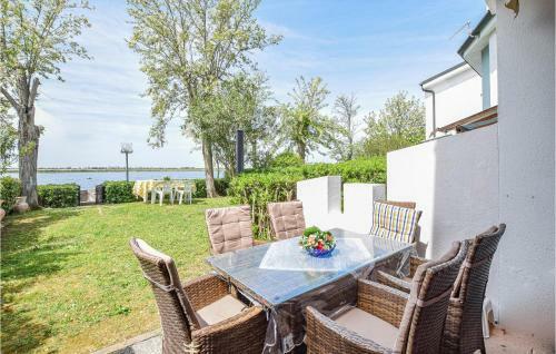 Awesome Home In Isola Albarella With 2 Bedrooms