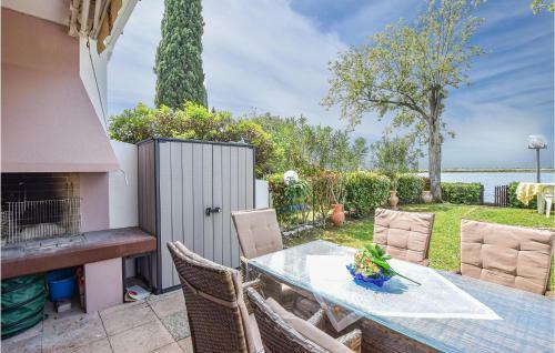 Awesome Home In Isola Albarella With 2 Bedrooms
