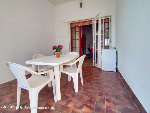 Villa Con Giardino A 50mt Dal Mare Torre Suda